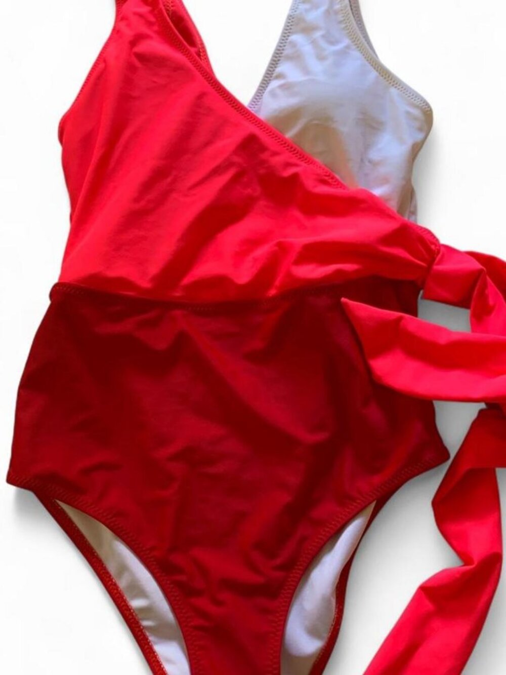 Cupshe Women’s XS Red/White Color Block One-Piece Swimsuit Side Tie